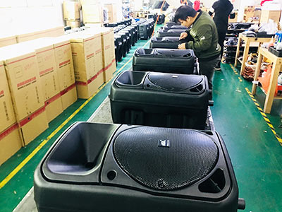 爵士龍廣場舞音響生產(chǎn)車間